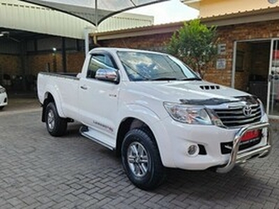 Toyota Hilux 2011, Manual, 3 litres - Port Elizabeth
