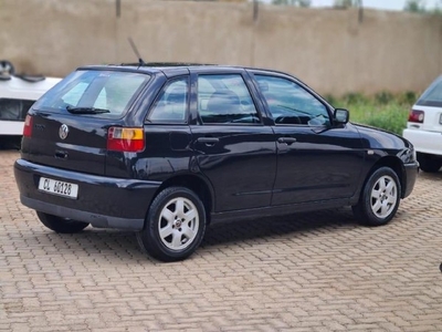 Used Volkswagen Polo Playa 1.6 for sale in Gauteng