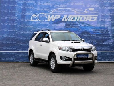 2015 TOYOTA FORTUNER 2.5D-4D RB A/T For Sale in Western Cape, Bellville