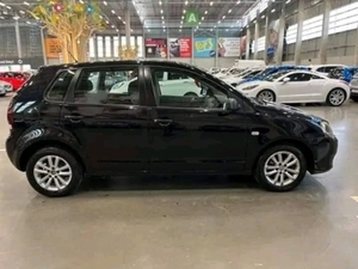 Volkswagen Polo 2014, Manual, 1.4 litres - Port Elizabeth