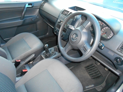 2012 Volkswagen Polo 1.4 Vivo TrendLine Hatch Manual Cloth Seats Well M