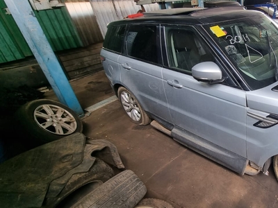 2014 Range Rover Sport 4.4l SDV6 Stripping for Spares