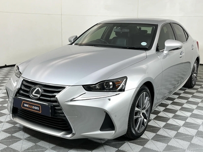 2017 Lexus IS 200T EX