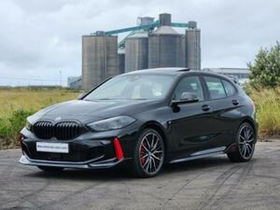 BMW 1 2023, Automatic, 2 litres - Emalahleni