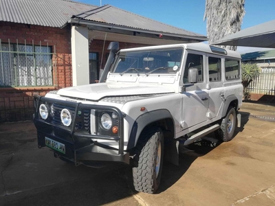 LAND ROVER DEFENDER TD5 (2003 model) FOR SALE