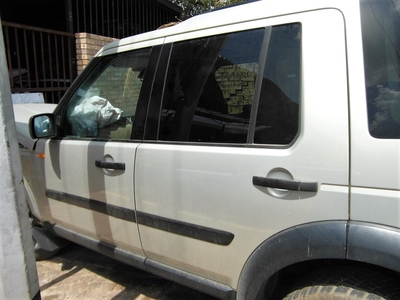 Land Rover Discovery 3 TDV6 Door lock system Available