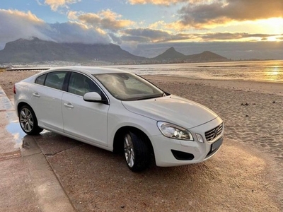 Used Volvo S60 T4 Excel Auto for sale in Western Cape