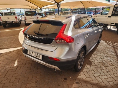 Used Volvo V40 CC D4 Excel Auto for sale in Gauteng