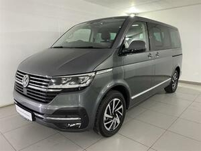 Volkswagen Caravelle 2022, Automatic, 2 litres - Durban