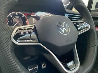 Volkswagen Touareg 2024, Automatic, 3 litres - East London