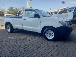 2011 Toyota Hilux 2.0 (aircon) For Sale in Gauteng, Johannesburg