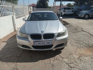 2012 BMW 3 Series 320i auto For Sale in Gauteng, Johannesburg