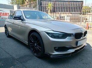 2013 BMW 3 Series 320i Sport auto For Sale For Sale in Gauteng, Johannesburg