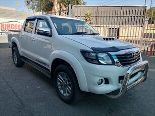 2015 Toyota Hilux 3.0D4D double cab Raider Legend 45 For Sale For Sale in Gauteng, Johannesburg