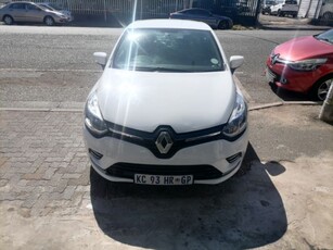 2017 Renault Clio 1.6 Dynamique For Sale in Gauteng, Johannesburg