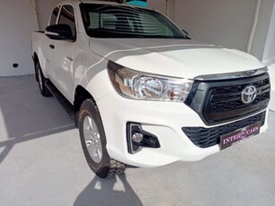 2017 Toyota Hilux 2.4GD-6 Xtra cab Raider manual For Sale in Gauteng, Bedfordview