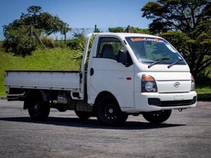 Hyundai H-100 Bakkie 2.6D deck (aircon)