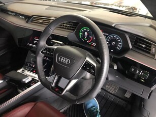 Used Audi e