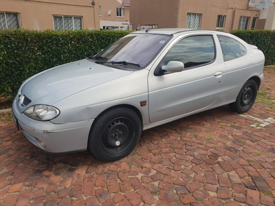 2002 Renault Megane coupe for sale