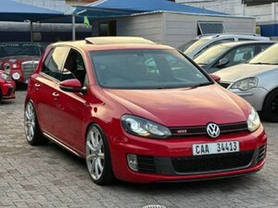 Volkswagen Golf GTI 2013, Automatic, 2 litres - Upington