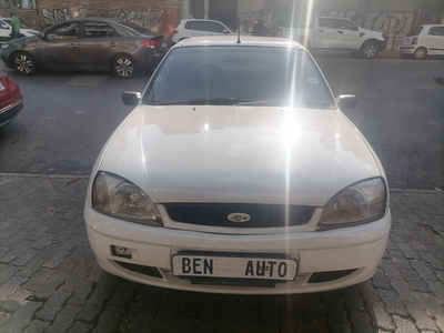 2004 Ford Ikon 1.6 Trend, White with 93000km available now!