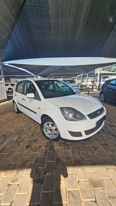 2006 Ford Fiesta 1.6i 5-Door Ambiente Auto For Sale