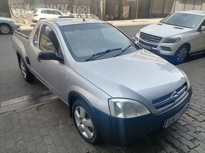 2009 Opel Corsa 1.4 Club, Silver with 95000km available now!
