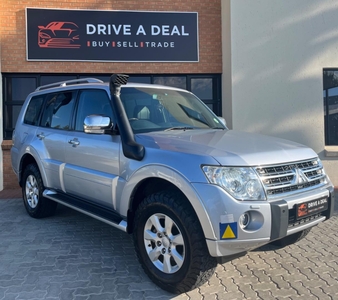 2010 Mitsubishi Pajero 5-Door 3.8 GLS For Sale