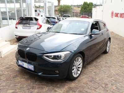 2015 BMW 1 Series 118i 3-Door Auto For Sale in Gauteng, Johannesburg