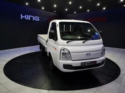 Hyundai H-100 Bakkie 2.6D deck