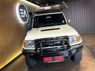 Used Toyota Land Cruiser 76 4.5 D V8 Station Wagon for sale in Gauteng