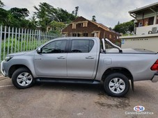 Toyota Hilux 2.5 Automatic 2015