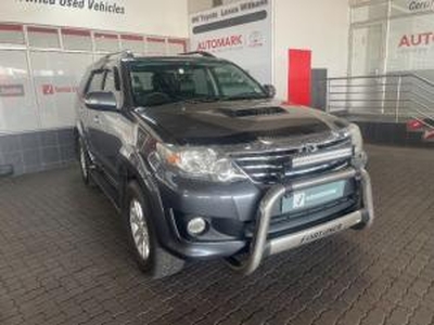 Toyota Fortuner 3.0D-4D Raised Body automatic
