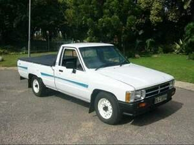 Toyota Hilux 1998, Manual, 2.4 litres - Nelspruit