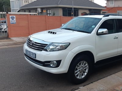 2014 Toyota Fortuner 3.0D-4D Automatic Raised Body