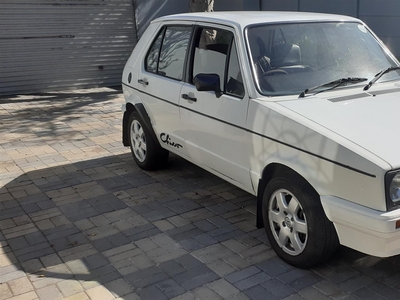 Golf mk1 for sale 1.4 5 speed manual very good condition bargain call 067