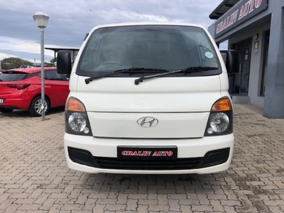 Used Hyundai H100 Bakkie 2.6D Dropside for sale in Eastern Cape