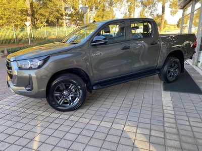 New Toyota Hilux 2.4 GD