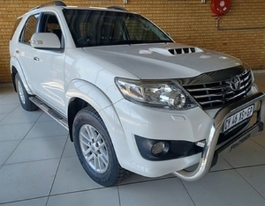Toyota Fortuner 2014, Automatic, 3 litres - Durban