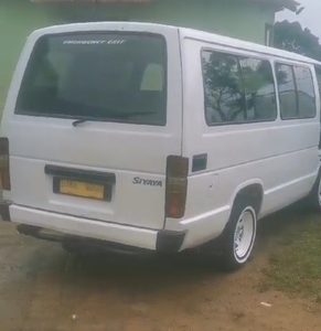 2007 Toyota HiAce 15seater taxi has 4y engine.