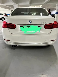 2018 BMW 320i. Like new. 122000km. All papers in order, directly from owner.