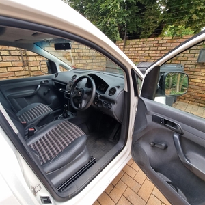 Volkswagen Caddy 1.6 Panel Van