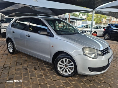 2013 Volkswagen Polo Vivo 5-Door 1.4 Trendline Auto For Sale