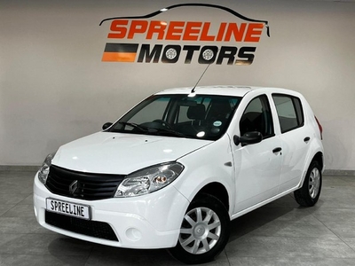 Used Renault Sandero 1.4 Authentique for sale in Western Cape