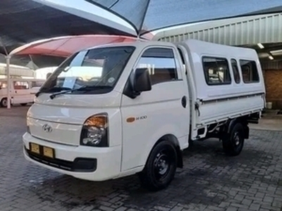 Hyundai H-1 2021, Manual, 2.5 litres - Cape Town