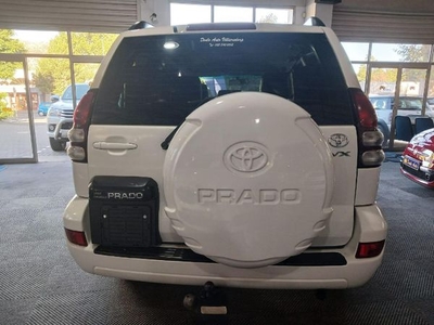 Used Toyota Prado 4.0 V6 VX Auto for sale in Western Cape