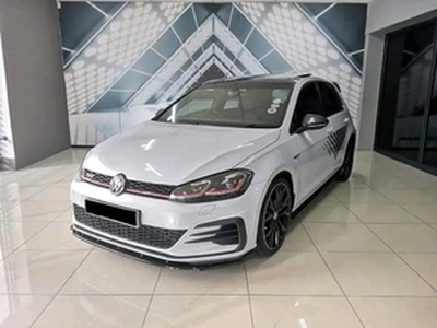 Volkswagen Golf GTI 2019, Automatic, 3 litres - Newcastle
