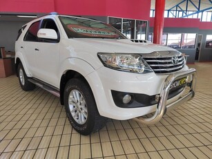 2012 Toyota Fortuner 3.0 D-4D R/Body WITH 237404 KMS, CALL JOOMA 071 584 3388