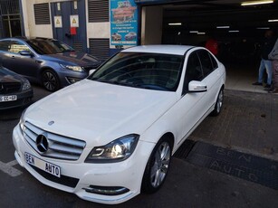 2013 Mercedes-Benz C 200 CGI BlueEFFICIENCY Classic, White with 96000km available now!