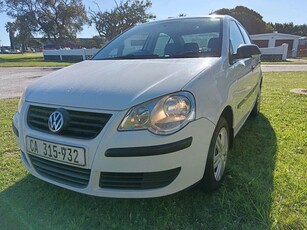 POLO CLASSIC 1.6I